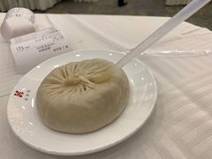 蟹黄汤包-怡园饭店-餐厅(四望亭店)