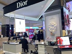 -Dior(海信广场店)