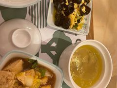-老乡鸡(上海白玉兰广场店)