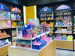 -泡泡玛特POPMART(杭州乐堤港店)