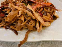 -小厨子私房菜·云南美食店