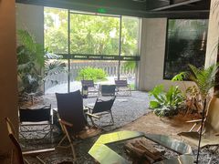 -J Create城市露营咖啡·简餐·宠物(上海动物园店)