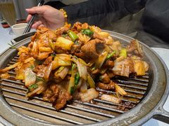 经典葱爆小羔羊肉-悦融·京鲁菜·露台花园(安定门店)