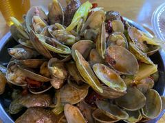 隔壁店的辣炒花蛤-清真·马峰烤肉(小学习北巷店)