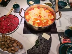 -椰子湾·海南火锅·糟粕醋·椰子鸡(正大广场店)