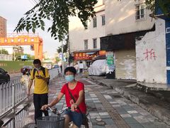 -石头咕(葵蓬店)