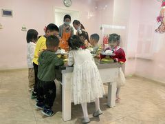 -成都星期8小镇(江宁南路店)