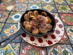 -BROWNSTONE布朗石西班牙餐厅(富城店)