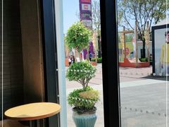 靠窗位-星巴克(天津佛罗伦萨小镇店)