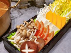 -罗勒家·养生火锅· Bistro(大望路店)
