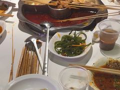 -佰人王串串香火锅(洋珠巷店)