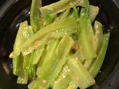 -御花园·粤菜·海鲜火锅(中山公园店)