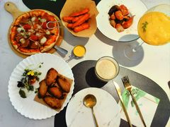 -ins森林童话餐厅coffee&bistro