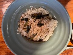 葱油拌面-老外婆本帮面(塔城路店)