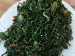 -苏莱特色牛骨滩羊手抓馆(长城东街总店)