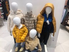 -优衣库(上海金桥国际商业广场店)