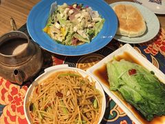 -蒙亨·手把肉·蒙古包文化主题餐厅(天恒广场店)