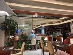 -君来湖滨饭店·玫瑰园