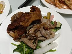 -裕龙汤泉
