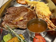 -万达文华酒店·48F云端窗景美食汇自助餐厅