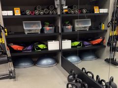 -超级猩猩健身·私教(上海体育场店)