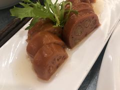 -侬佳蒸菜馆(听潮店)