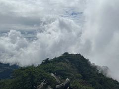 -罗田薄刀峰风景区