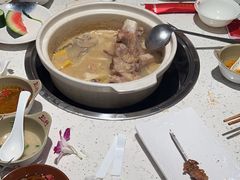-三人行骨头王火锅(长寿店)