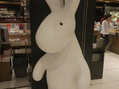 -诚品(信义店)