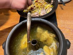 原味汽锅鸡-云海肴·汽锅鸡·云南菜(天山百盛优客店)