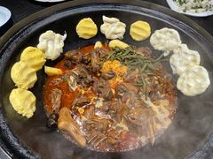 -缘福乡村铁锅炖民宿(八达岭店)