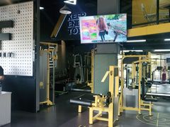 -可逸运动健身(鸿恩寺店)