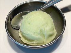 玉菇木姜子冰淇淋-胡麻(静安嘉里店)