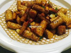 -嘎吧锅私家菜馆(新村十区店)