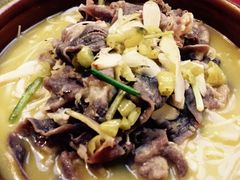 酸汤肥牛-三林本帮馆(中林街店)