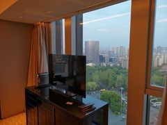 -上海宝华万豪酒店