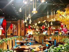 大堂-老滇山寨•云南特色菜•地方菜•民族风情歌舞表演(金碧店)