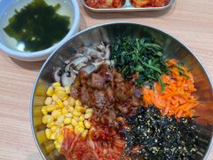 烤牛肉拌饭-米村拌饭(东方新天地店)