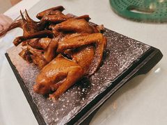 -五谷芳乳鸽王(梅沙老店)