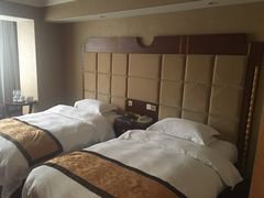 -锦州元都大酒店(凌河古塔夜市店)