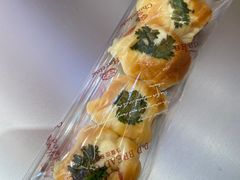 -顶东面包花园·生日蛋糕(香榭丽店)