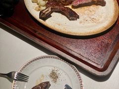 -Mogul Eatery·大亨餐酒馆