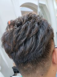 -吉艺心专业美发造型