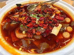 -渝信川菜 · 川味家常菜(财富购物中心店)