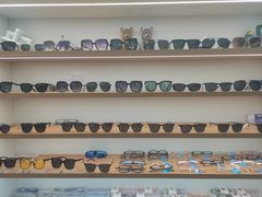-视野联行眼镜·蔡司·依视路(省体育馆店)