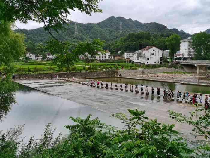 元墩龙湾景区-"这个景区离市区六七十公里的样子,开车比较.