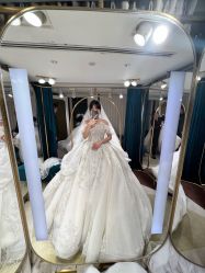 -LA GRACE高端婚纱礼服定制馆