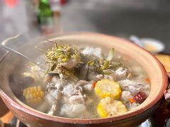 石橄榄炖鸡-洪大厨鸡煲(福田店)