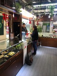 -灵彩珠宝(朗香街店)