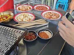 -胡四哥特色火盆烧烤(一分店)
